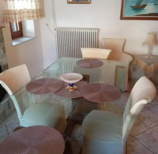 Το Σπίτι Στο Χωριό Apartamento Gomfoi