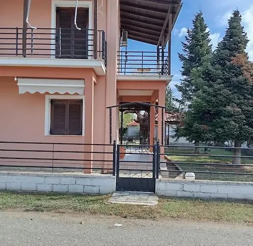 아파트 το σπίτι στο χωριό *